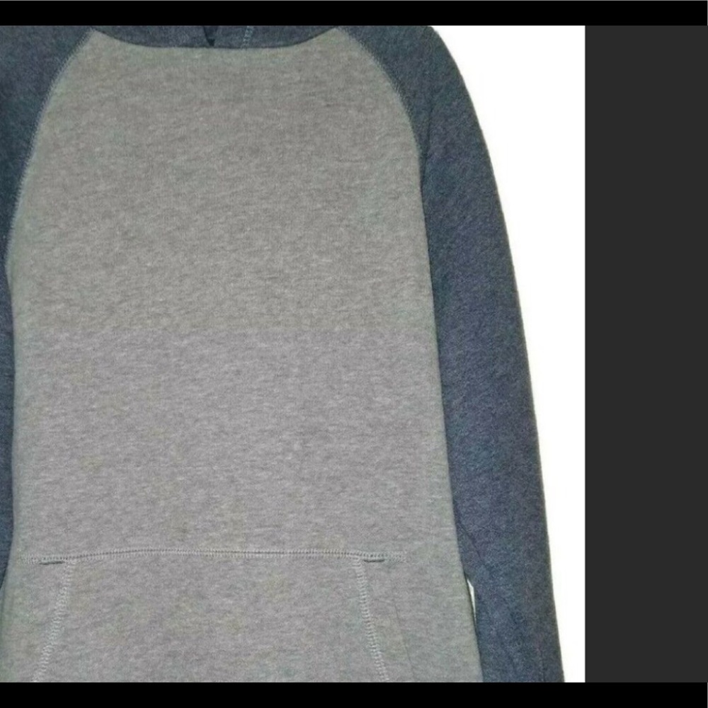 2x Tek Gear Boys 10-12 (M) Pullover Hoodies